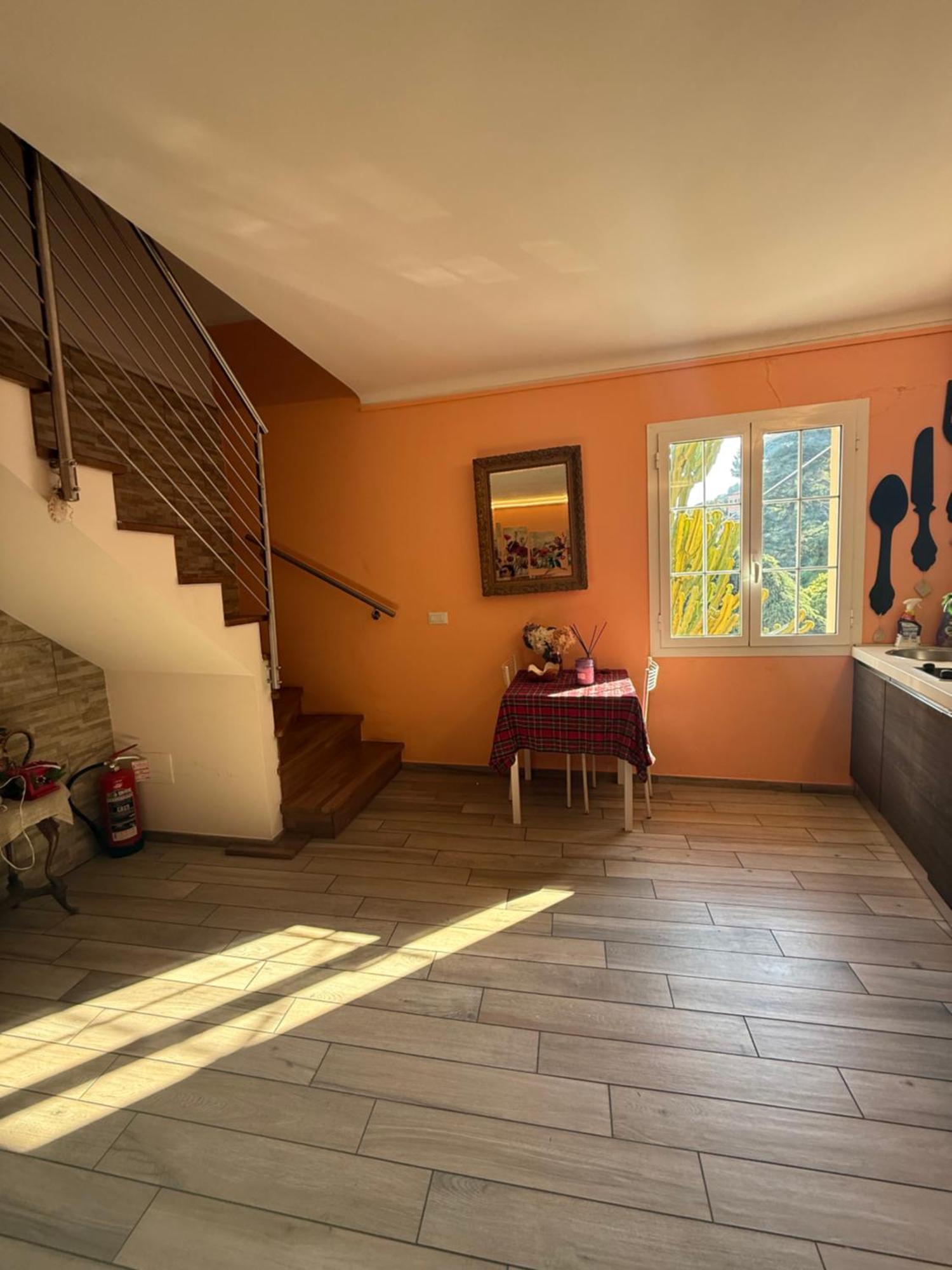 Agriturismo Un Mare Di Fiori 벤티밀리아 외부 사진